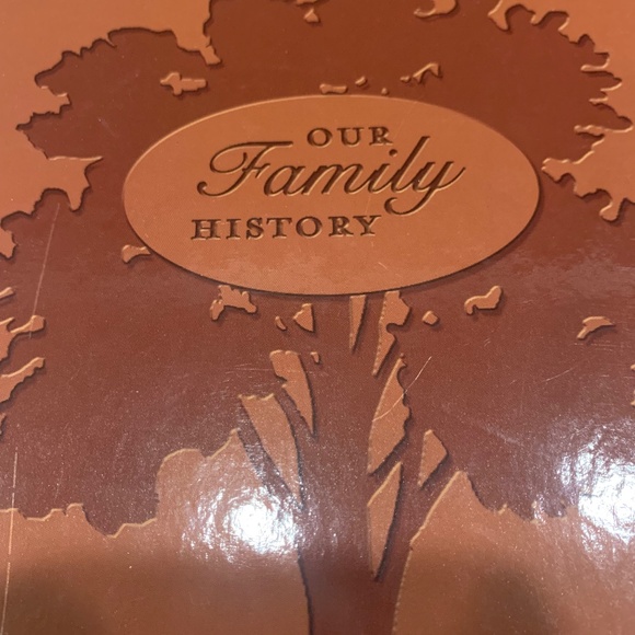 NEW Our Family History, A Keepsake Journal NIB Italian Leather - Picture 6 of 12